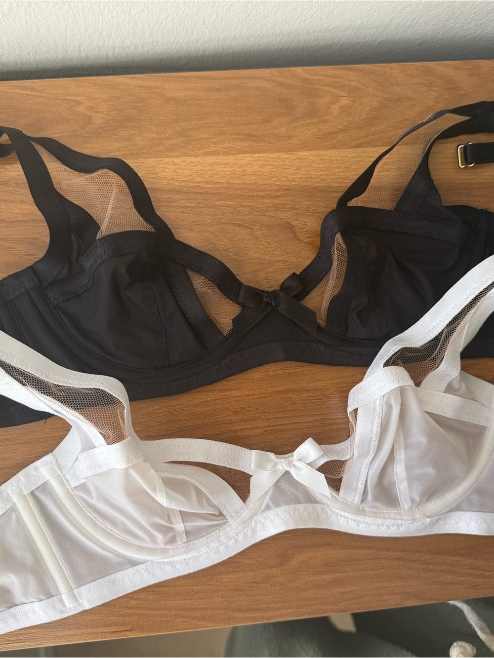 Agent Provacateur 2 Bras. Sheer Mesh Underwire Bra - Black and White